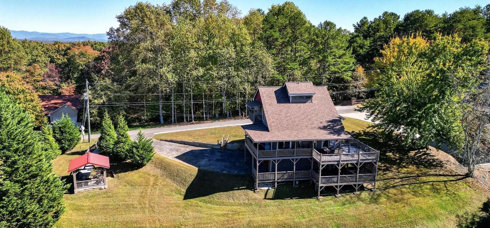 Birds Eye Cabin - Sunset & Starry Retreat Pet Friendly W Private Hottub, Fire Pit And Game Room เอลลิเจย์ ภายนอก รูปภาพ